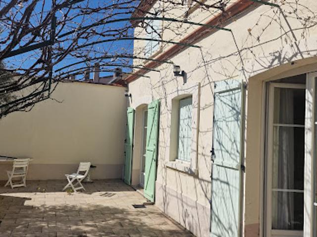 Vente Maison 8 pièces 197 m2 Castres