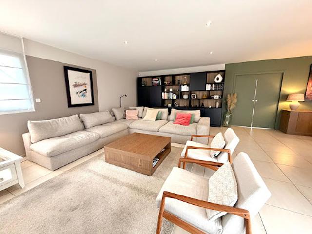 Vente Maison 8 pièces 197.4 m2 Mérignies