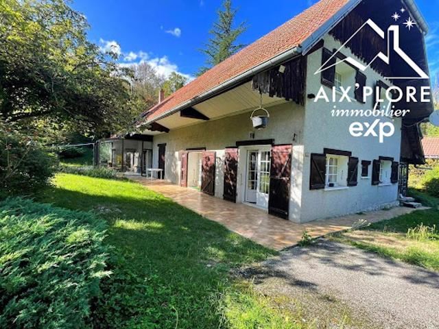 Vente Maison 8 pièces 198 m2 Cusy