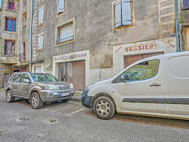 Vente Maison 8 pièces 198 m2 Ceilhes et Rocozels
