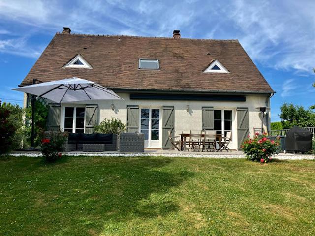 Vente Maison 8 pièces 198 m2 Crepy en valois