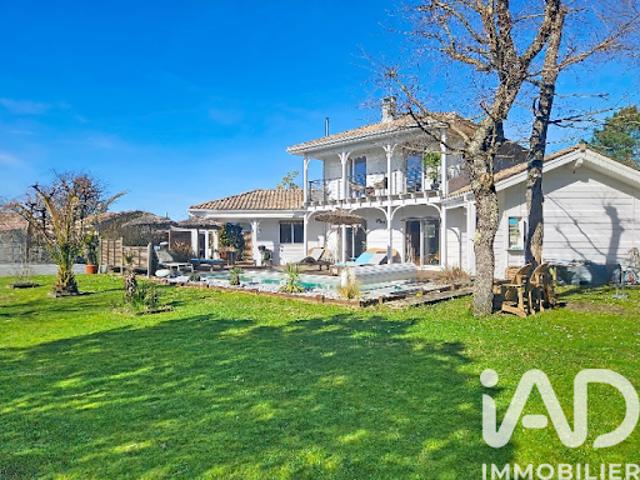Vente Maison 8 pièces 198 m2 Gujan Mestras