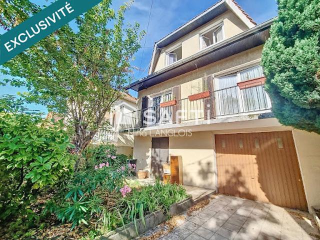 Vente Maison 8 pièces 198 m2 Sevran