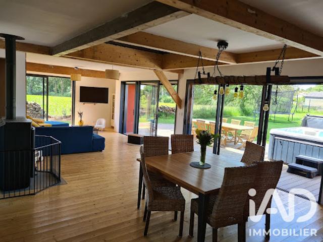 Vente Maison 8 pièces 199 m2 Plouha