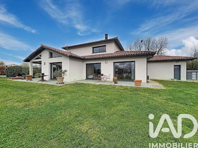 Vente Maison 8 pièces 190 m2 Montesquieu Volvestre