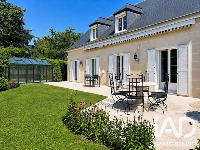 Vente Maison 8 pièces 190 m2 Noisy le Roi