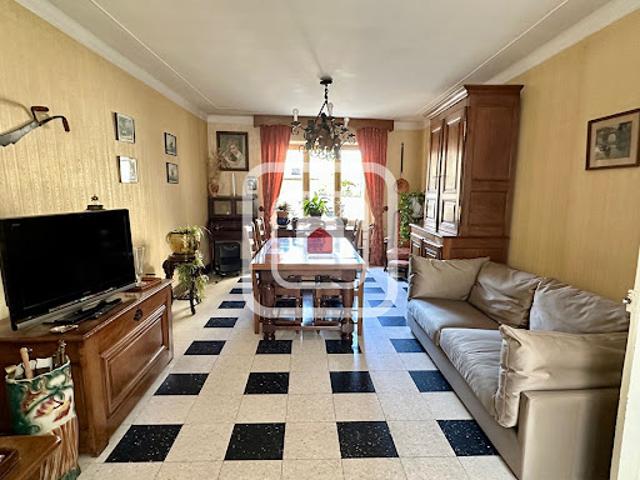 Vente Maison 8 pièces 190 m2 Ay
