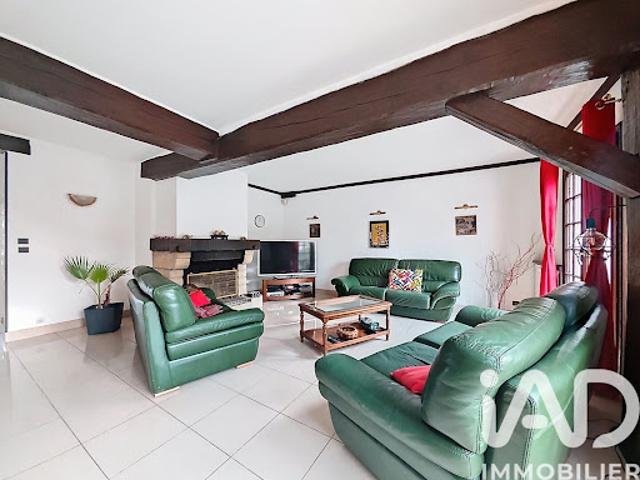 Vente Maison 8 pièces 190 m2 Brie Comte Robert