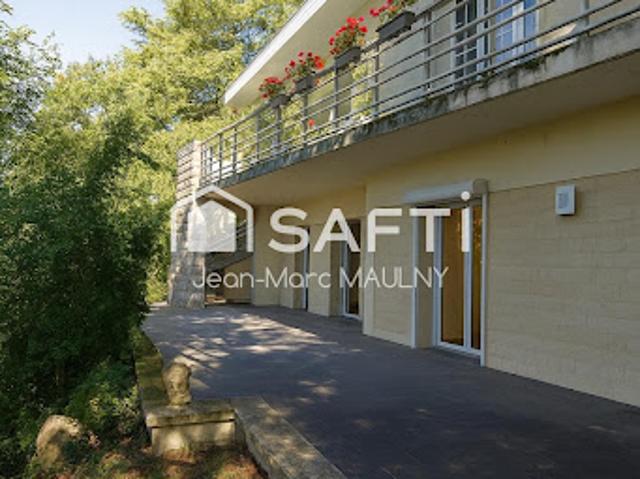 Vente Maison 8 pièces 190 m2 La Ferté Alais