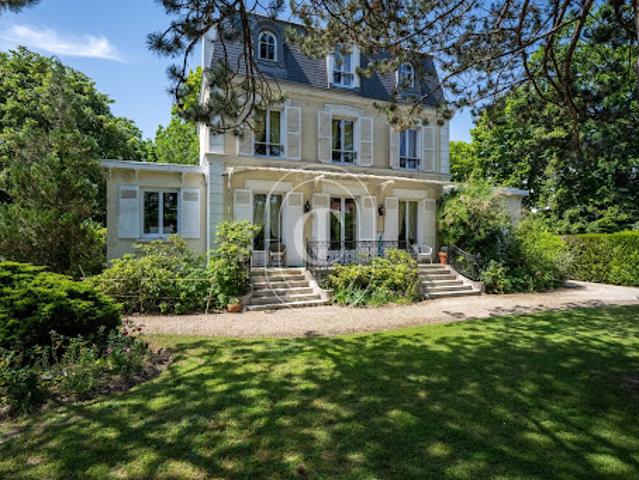 Vente Maison 8 pièces 190 m2 Le Vésinet