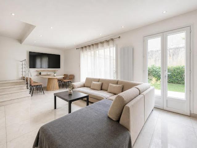 Vente Maison 8 pièces 190 m2 Limay