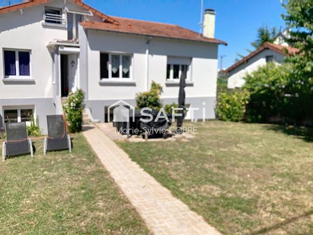Vente Maison 8 pièces 190 m2 Rueil Malmaison