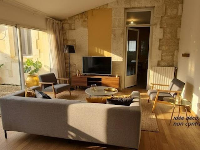 Vente Maison 8 pièces 190 m2 Angouleme