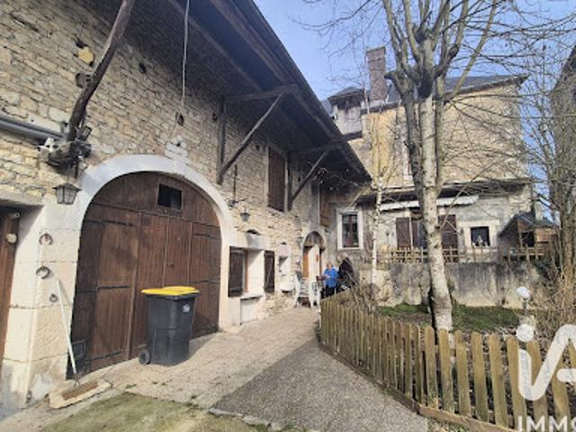 Vente Maison 8 pièces 192 m2 Melisey
