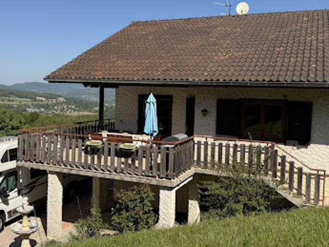 Vente Maison 8 pièces 192 m2 Montcel
