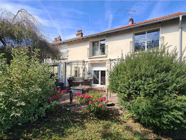 Vente Maison 8 pièces 192 m2 Deyvillers