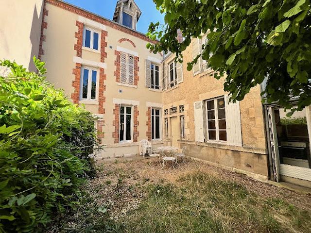 Vente Maison 8 pièces 193 m2 Orleans