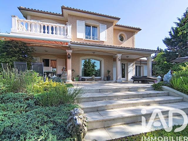 Vente Maison 8 pièces 193 m2 Grézieu la Varenne