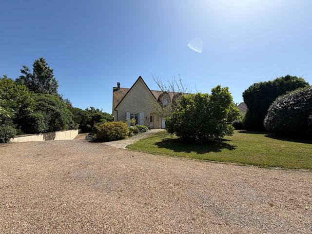 Vente Maison 8 pièces 193.5 m2 Claville