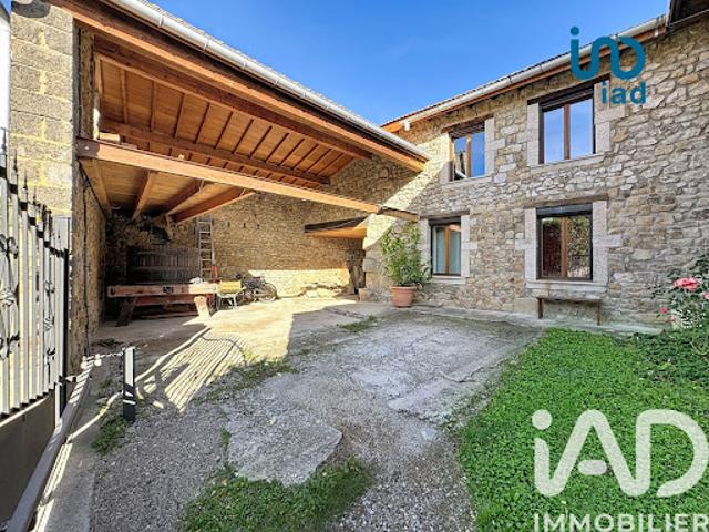 Vente Maison 8 pièces 204 m2 Saint Appolinard