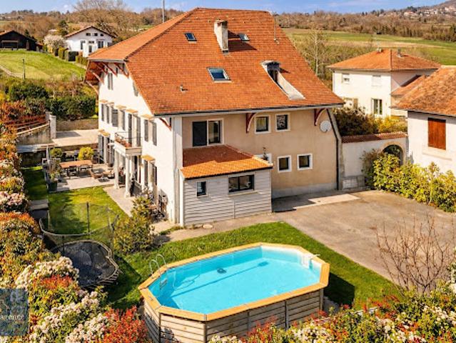 Vente Maison 8 pièces 204.2 m2 Cessy