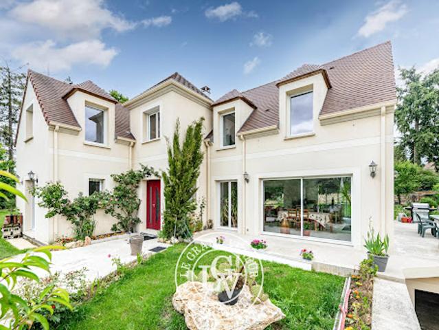 Vente Maison 8 pièces 204.5 m2 Melun