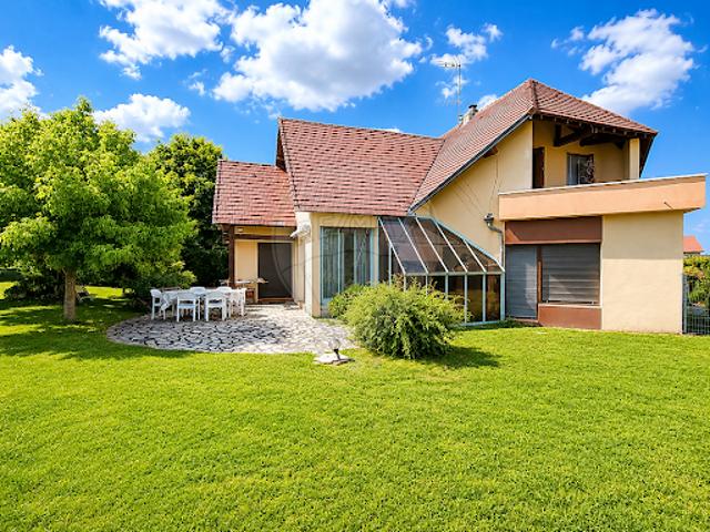 Vente Maison 8 pièces 205 m2 Lapalisse
