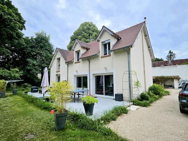Vente Maison 8 pièces 206 m2 Chaingy