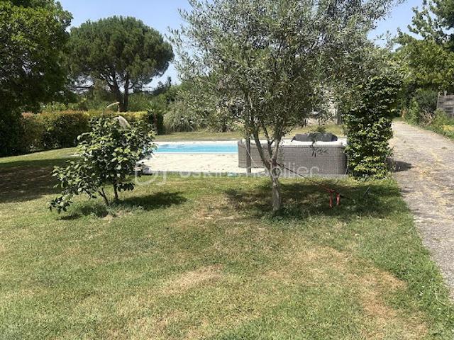Vente Maison 8 pièces 206.16 m2 Agen