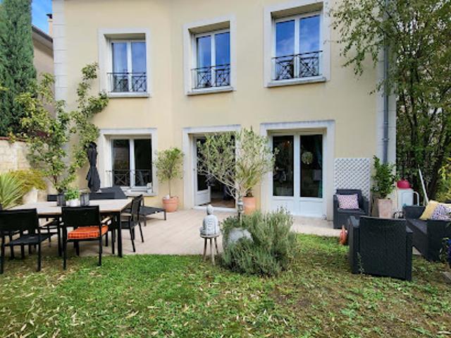 Vente Maison 8 pièces 207 m2 Croissy sur Seine