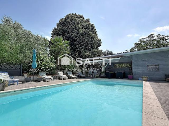 Vente Maison 8 pièces 207 m2 Garidech