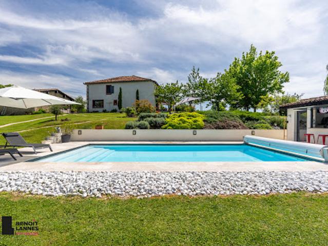 Vente Maison 8 pièces 207 m2 Samatan
