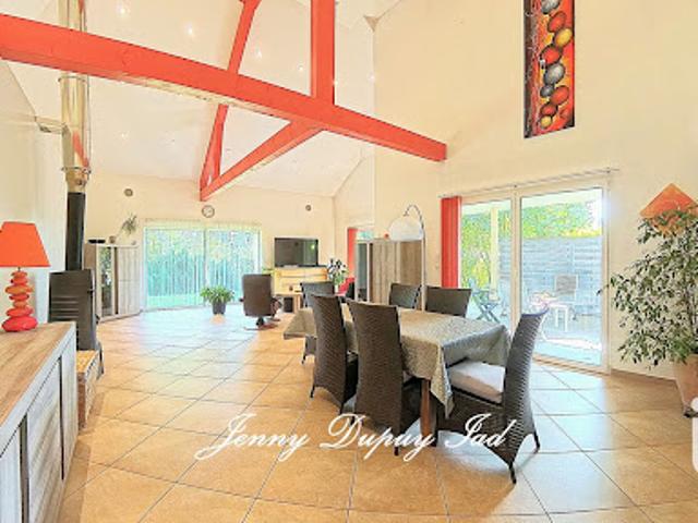 Vente Maison 8 pièces 208 m2 Bavilliers