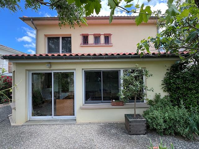 Vente Maison 8 pièces 208 m2 Blagnac