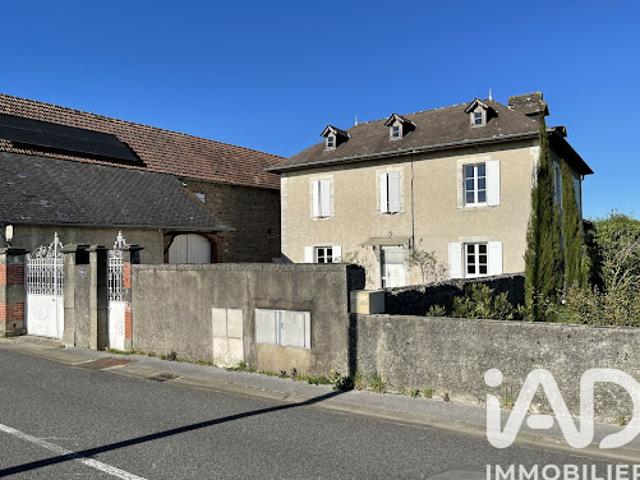 Vente Maison 8 pièces 208 m2 Pardies