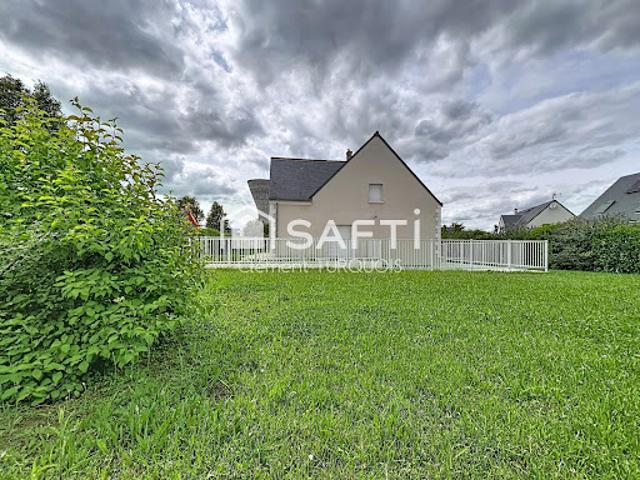 Vente Maison 8 pièces 208 m2 Saint Cyr sur Loire