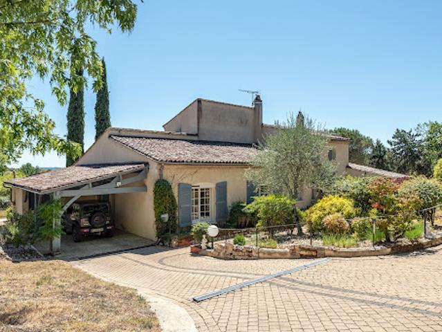 Vente Maison 8 pièces 209.48 m2 Lembras