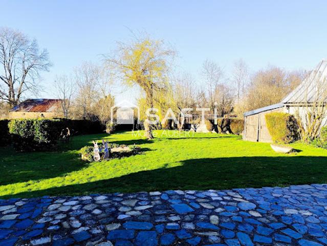 Vente Maison 8 pièces 200 m2 Messeix