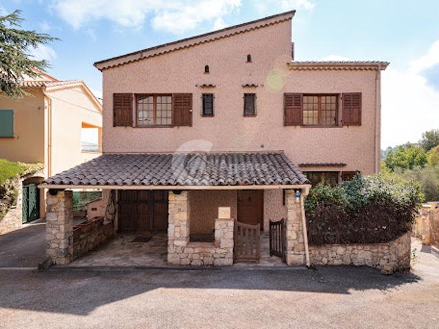 Vente Maison 8 pièces 200 m2 Mouans Sartoux