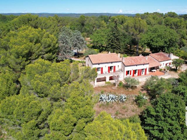 Vente Maison 8 pièces 200 m2 Aix en Provence