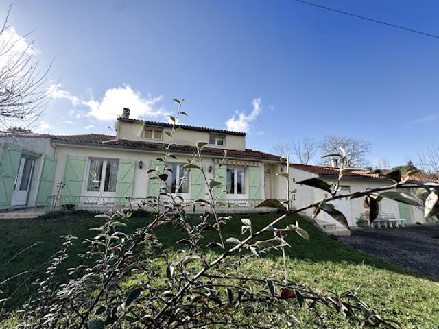 Vente Maison 8 pièces 200 m2 Castres