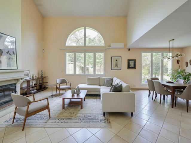 Vente Maison 8 pièces 200 m2 Croissy sur Seine