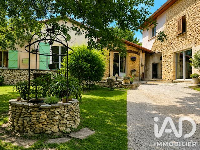 Vente Maison 8 pièces 200 m2 Eycheil