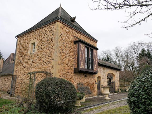 Vente Maison 8 pièces 200 m2 Lacropte