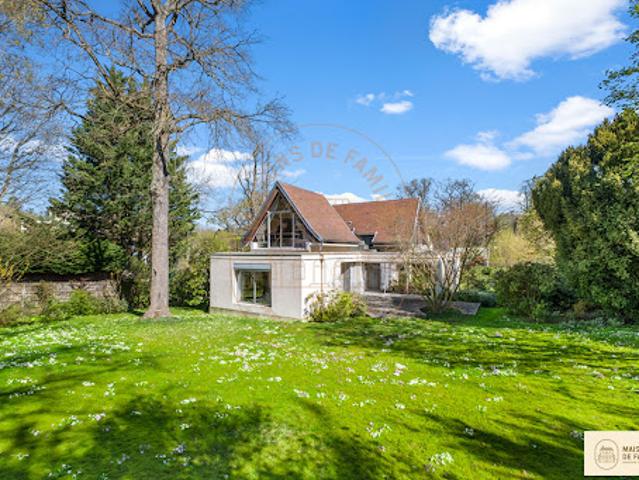 Vente Maison 8 pièces 200 m2 Rueil Malmaison