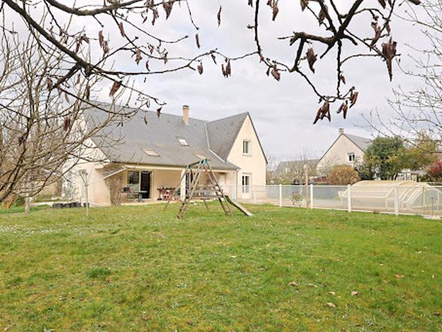 Vente Maison 8 pièces 200 m2 Saint Cyr sur Loire