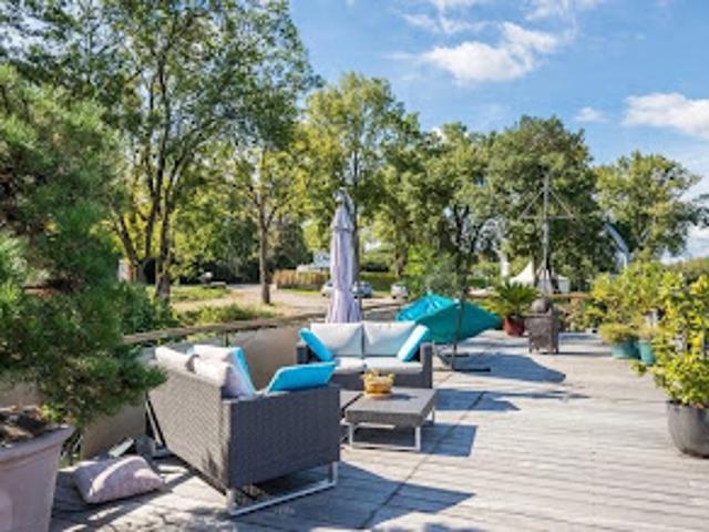 Vente Maison 8 pièces 200 m2 Saint Germain au Mont d'Or