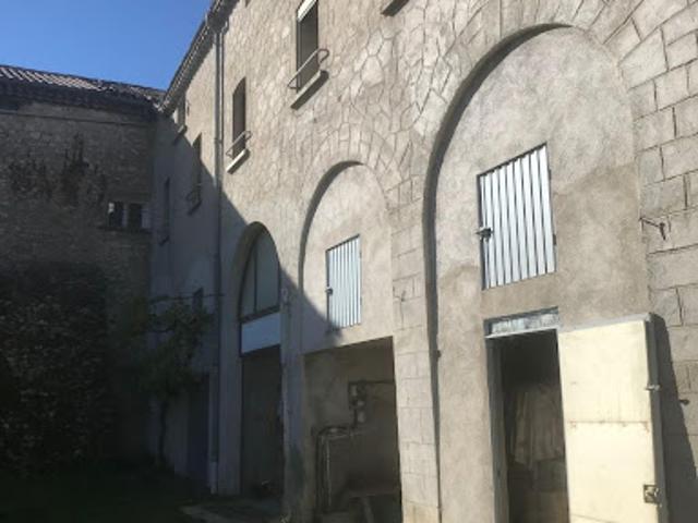 Vente Maison 8 pièces 200 m2 Saint Victor de Malcap