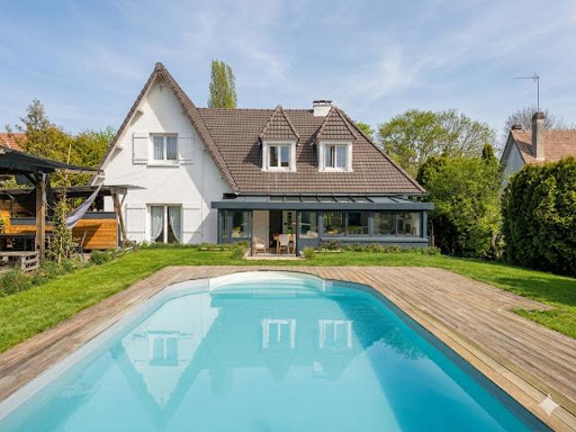 Vente Maison 8 pièces 200 m2 Senlis