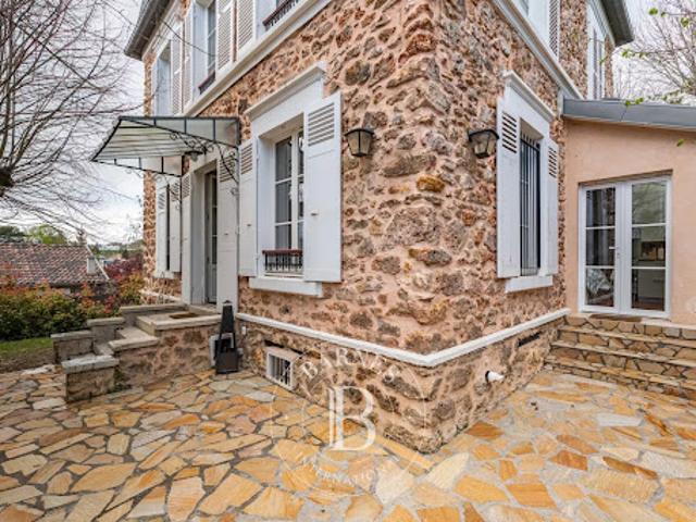 Vente Maison 8 pièces 200 m2 Sevres